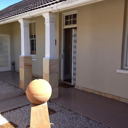 Guesthouse On Irvine Port Elizabeth Luaran gambar