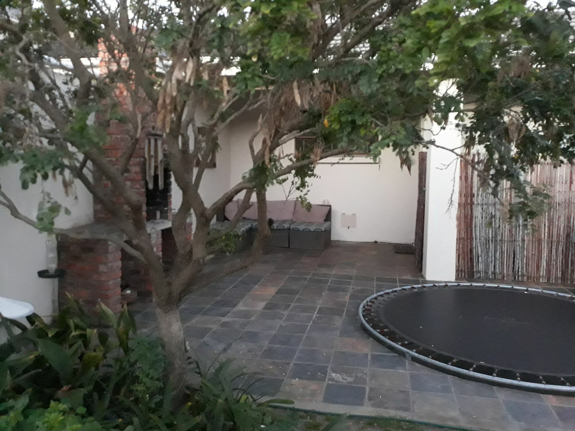 Guesthouse On Irvine Port Elizabeth Luaran gambar