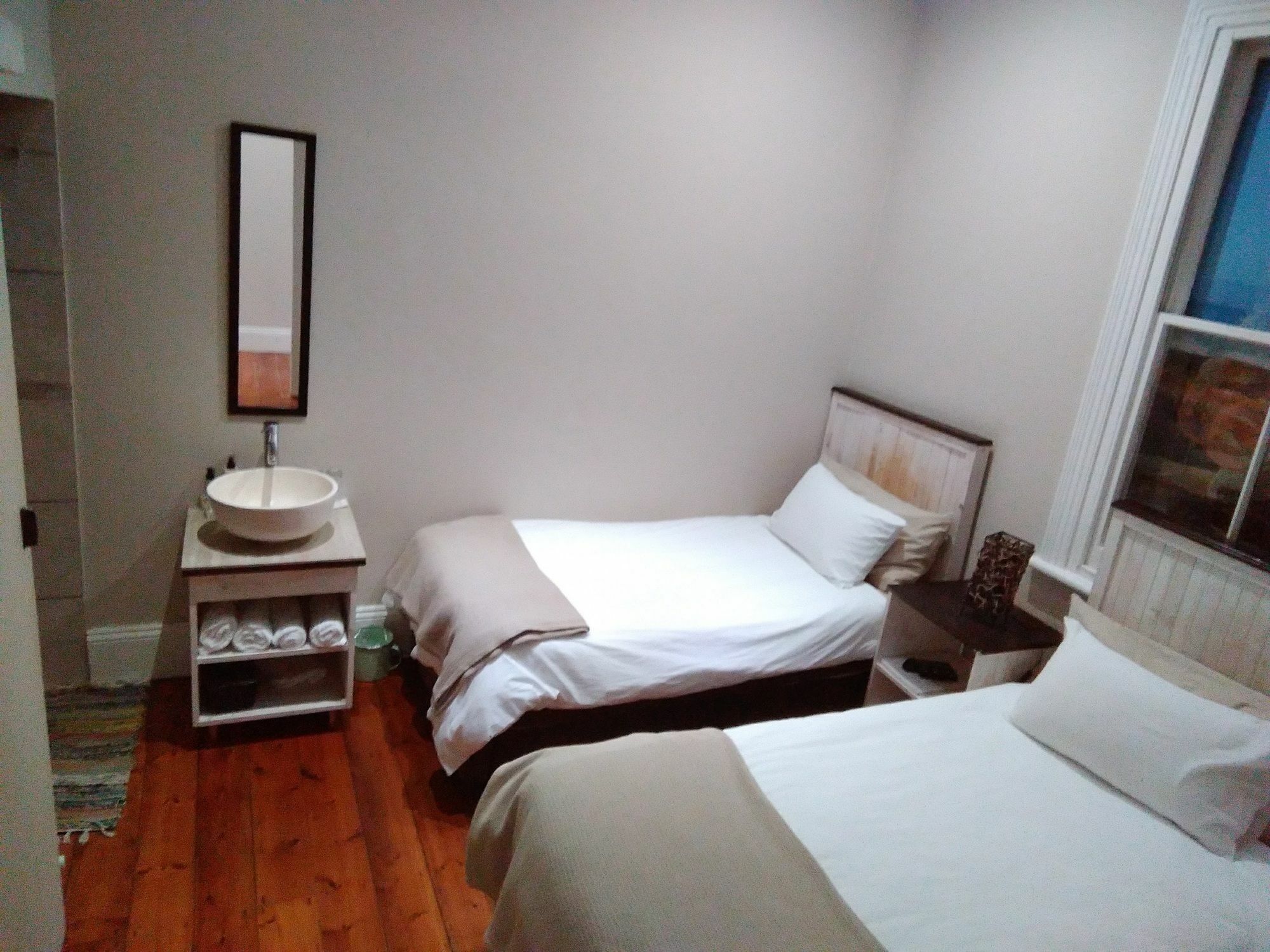 Guesthouse On Irvine Port Elizabeth Luaran gambar